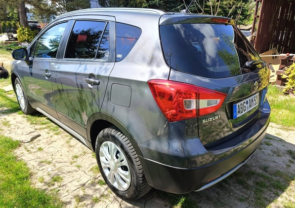 Suzuki SX4 S-Cross cena 69999 przebieg: 44000, rok produkcji 2020 z Góra małe 137